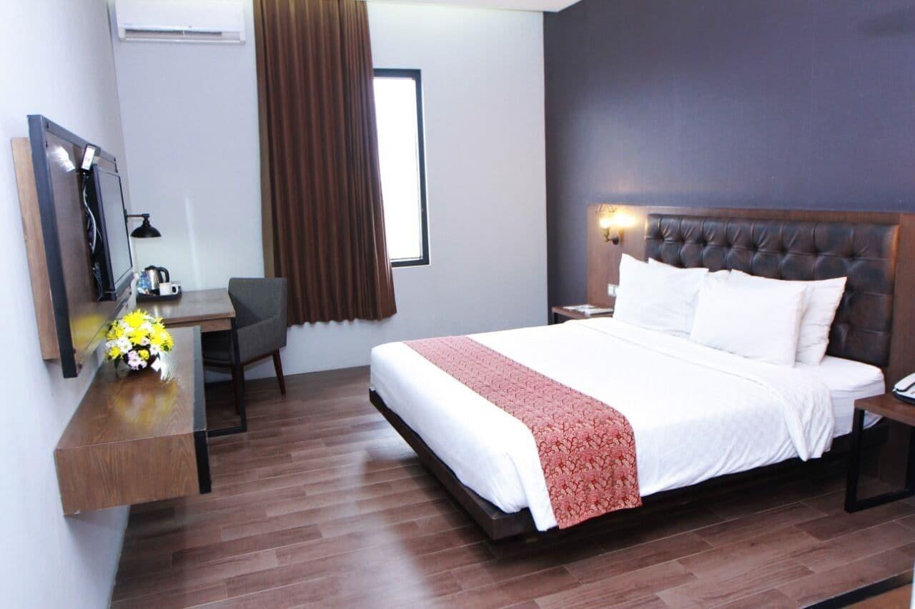 Grand Kangen Hotel Urip Sumoharjo Yogyakarta Bagian luar foto