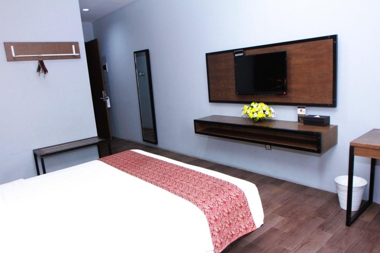 Grand Kangen Hotel Urip Sumoharjo Yogyakarta Bagian luar foto