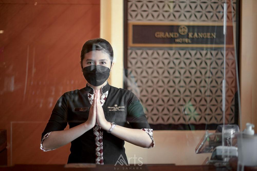 Grand Kangen Hotel Urip Sumoharjo Yogyakarta Bagian luar foto