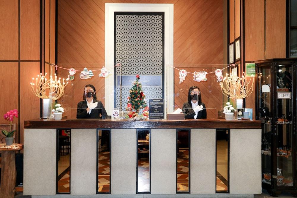 Grand Kangen Hotel Urip Sumoharjo Yogyakarta Bagian luar foto