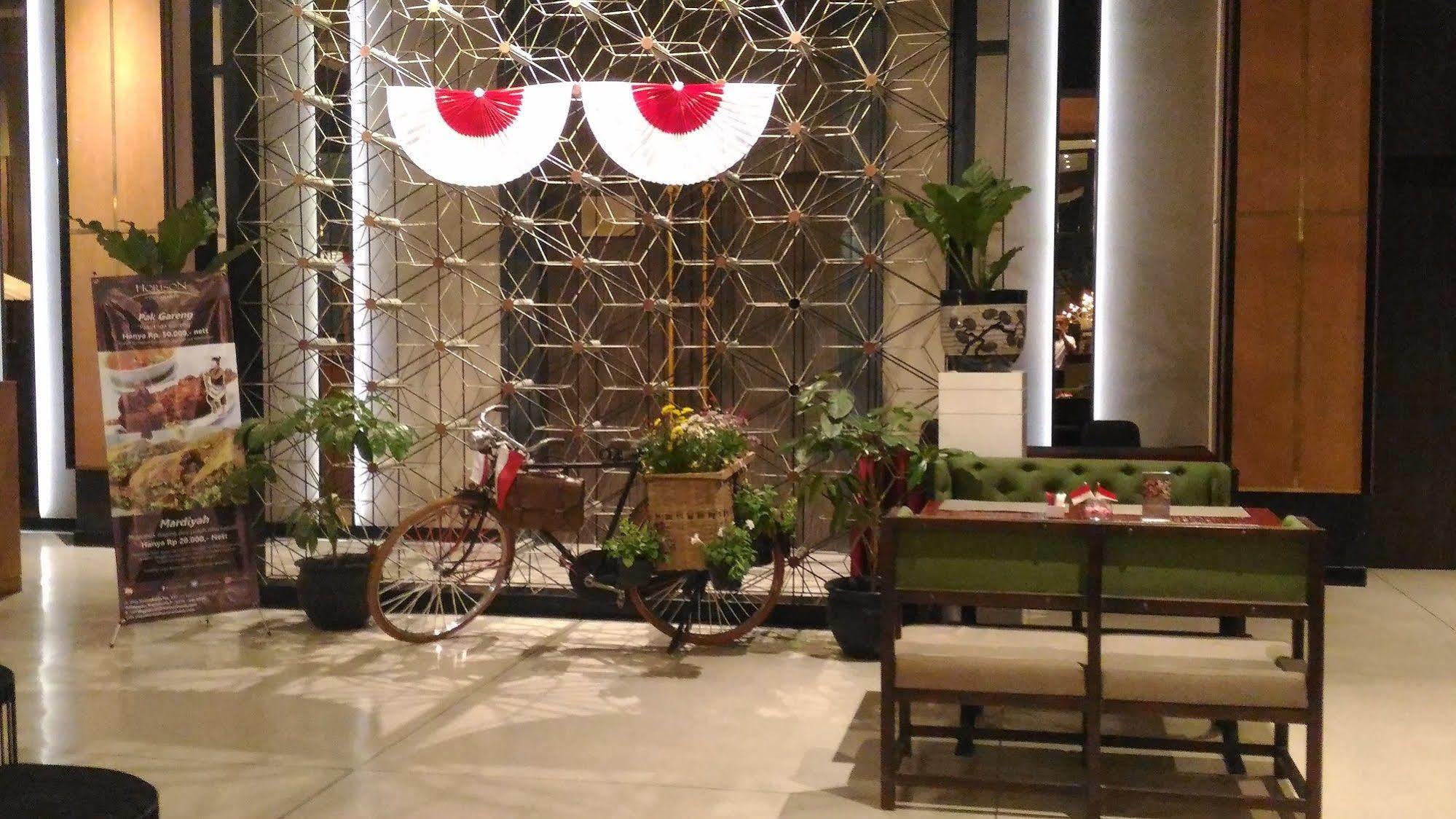 Grand Kangen Hotel Urip Sumoharjo Yogyakarta Bagian luar foto