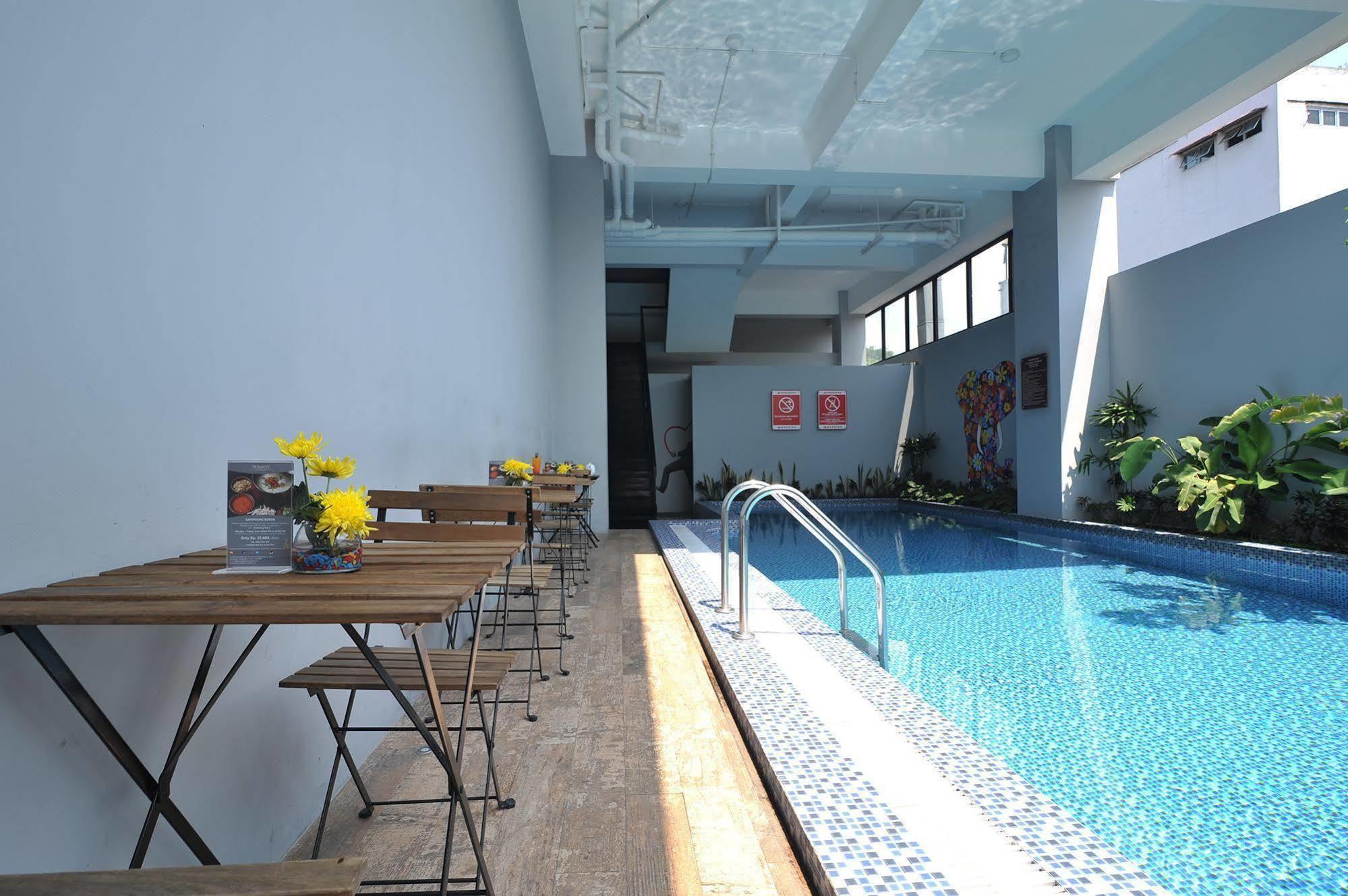 Grand Kangen Hotel Urip Sumoharjo Yogyakarta Bagian luar foto